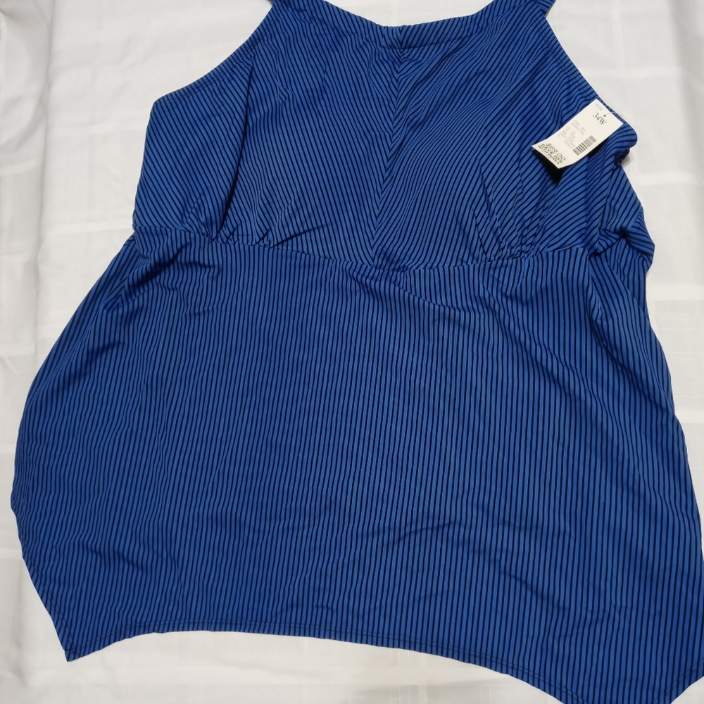 Catherines swim top